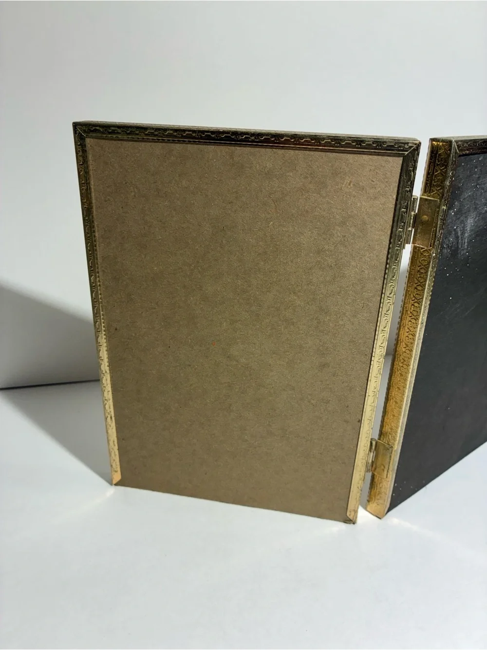 Vintage Brass Double Hinged Picture Frame Beaded Edge Bifold Gold Tone